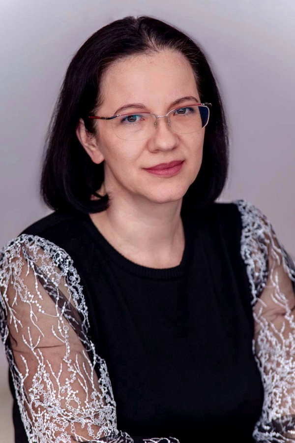 Елизарьева Екатерина Анатольевна.